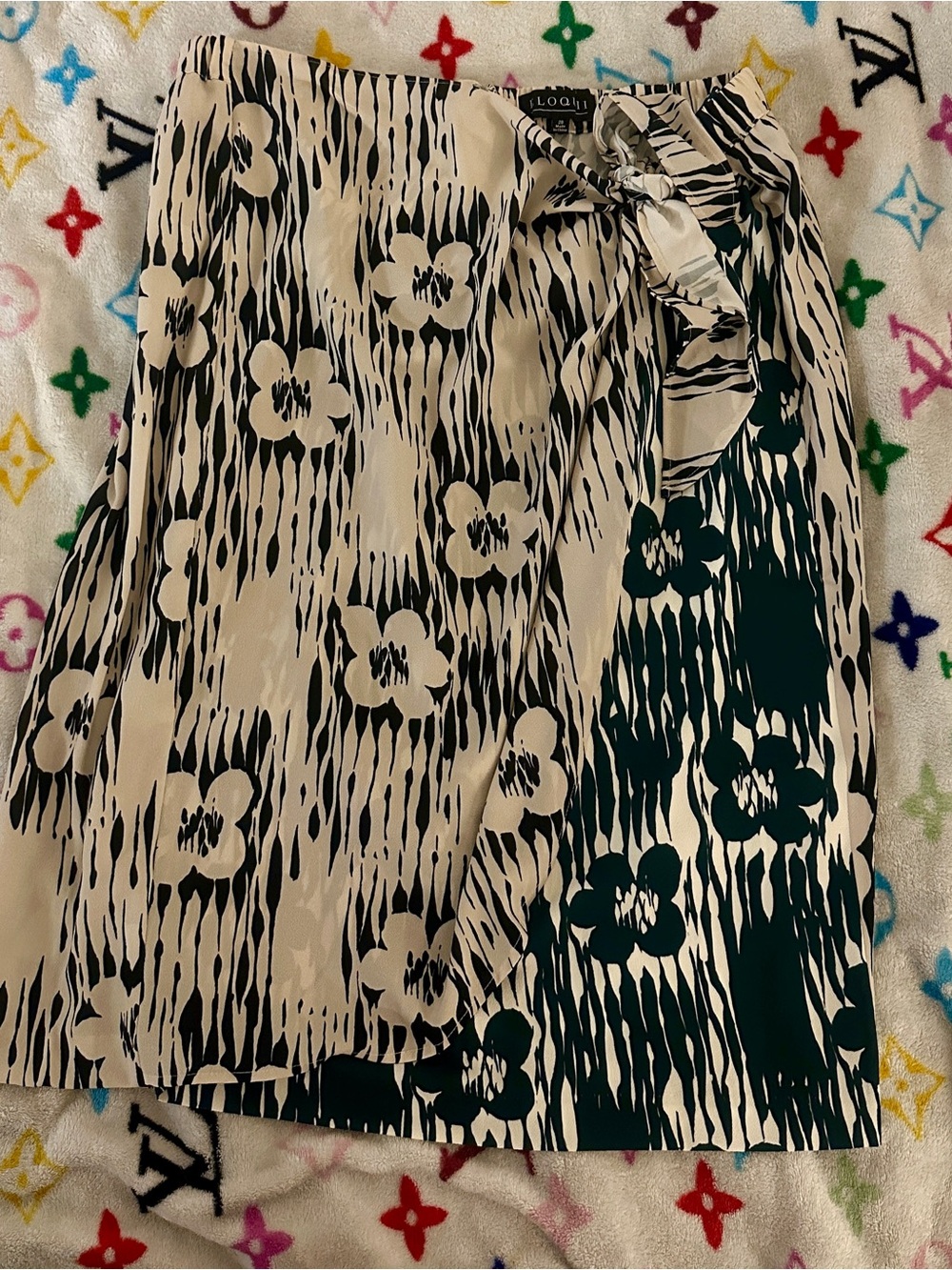 Eloquii Cream and Olive faux wrap skirt